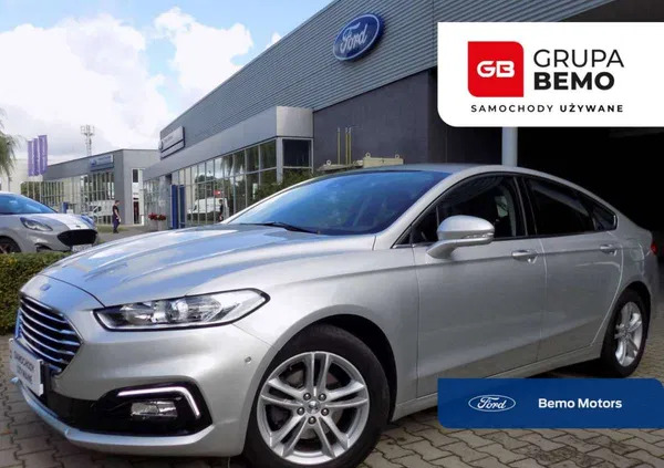 zachodniopomorskie Ford Mondeo cena 104900 przebieg: 48500, rok produkcji 2019 z Szczecin